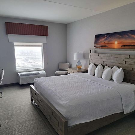 Hampton Inn & Suites Erie Bayfront Eksteriør bilde