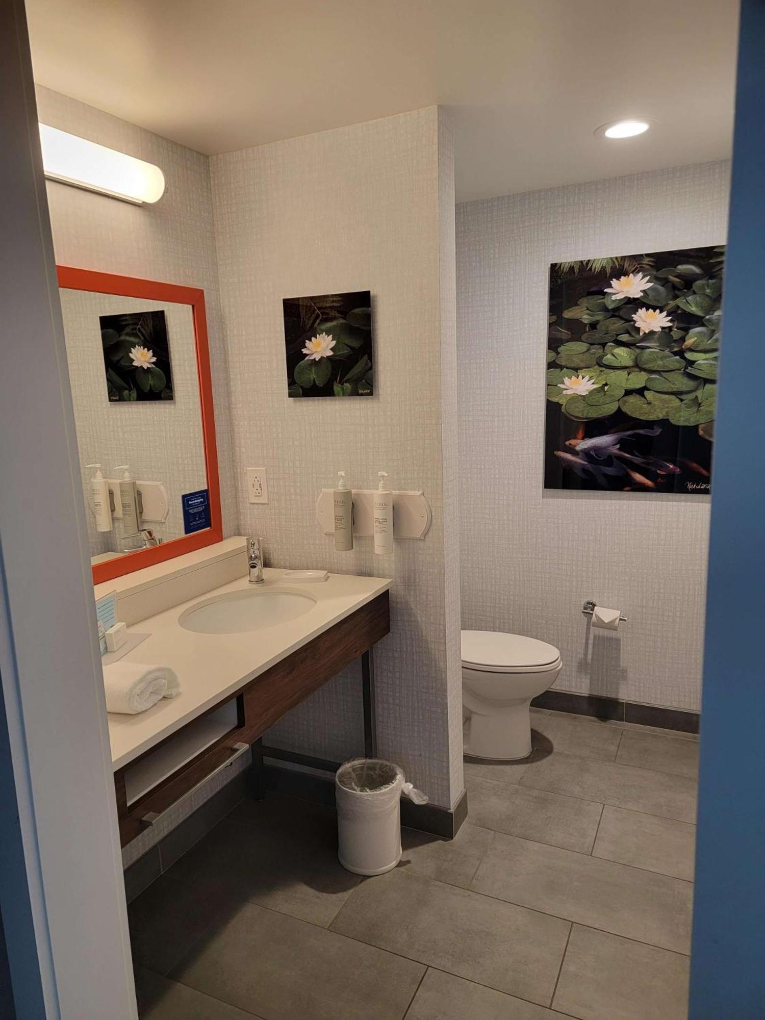 Hampton Inn & Suites Erie Bayfront Eksteriør bilde