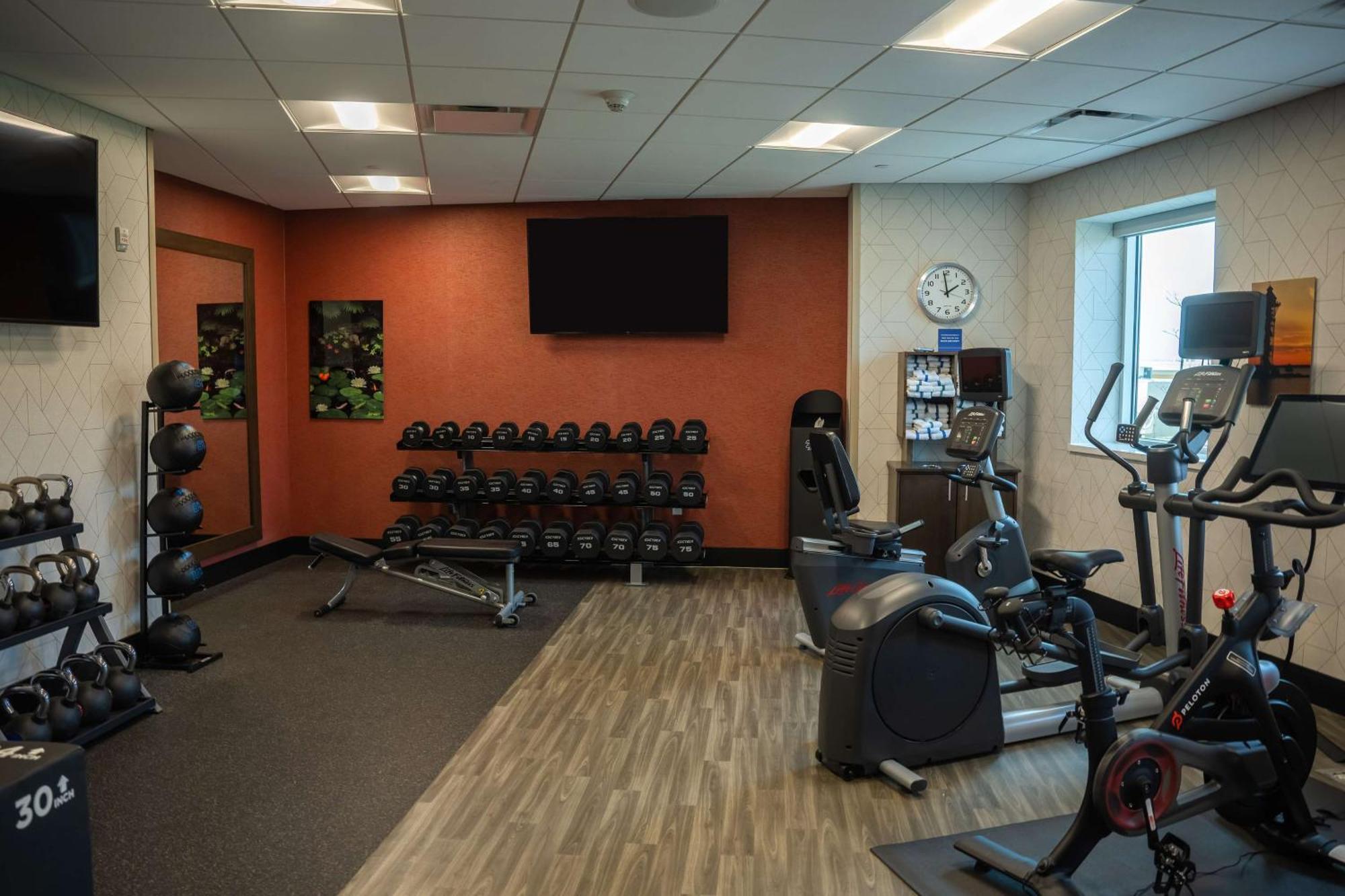 Hampton Inn & Suites Erie Bayfront Eksteriør bilde